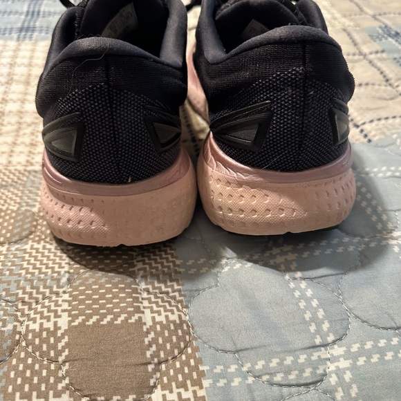 Brooks. Glycerin 19. Excellent condition. Size 81/2 - Picture 4 of 7